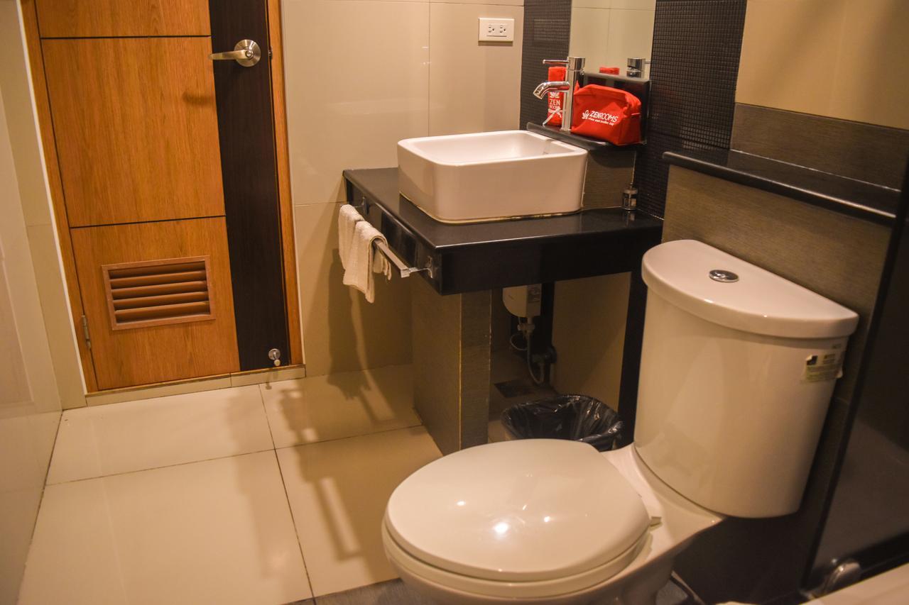 Zen Rooms Cabaguio Avenue Davao City מראה חיצוני תמונה